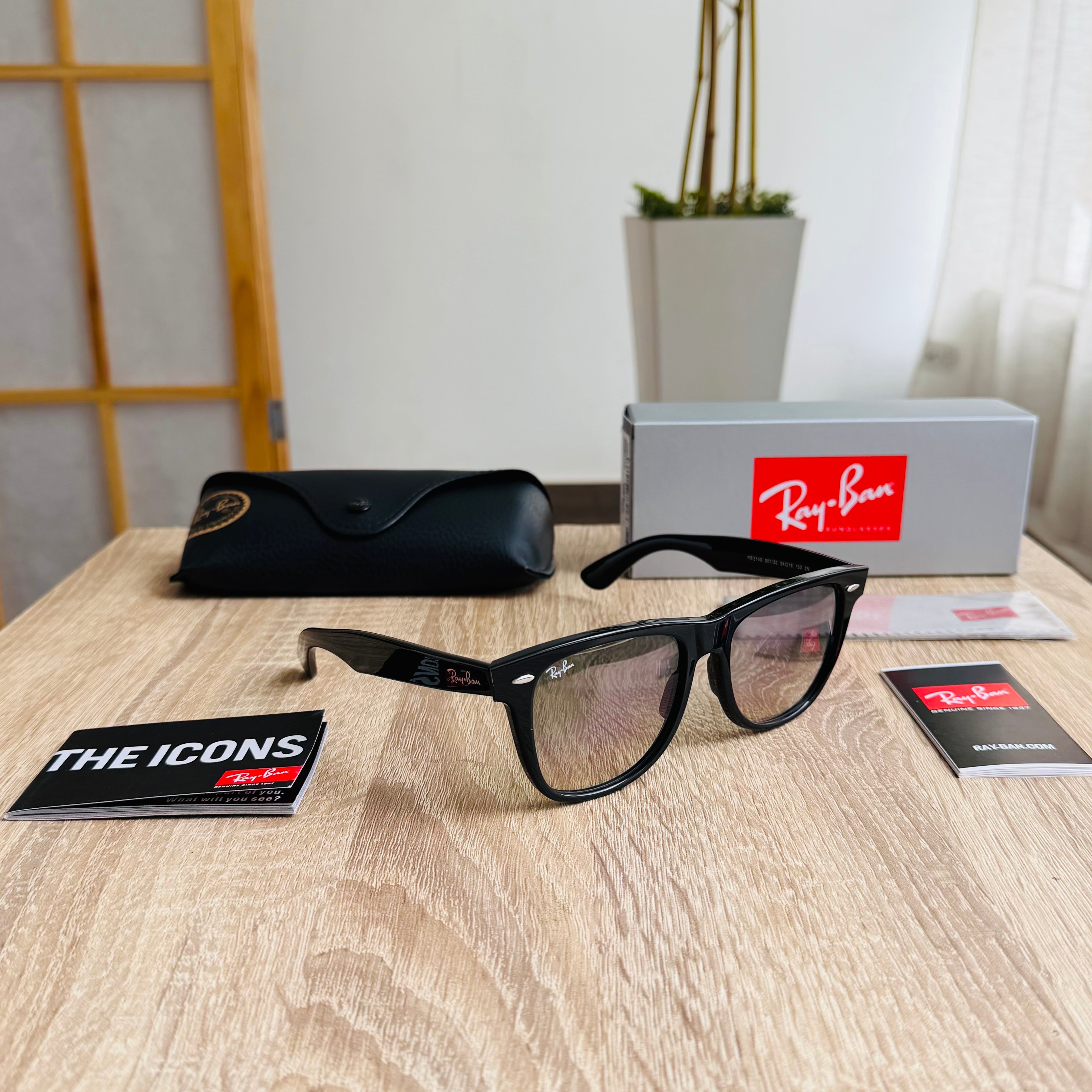 Ray-Ban® Wayfarer 54 mm