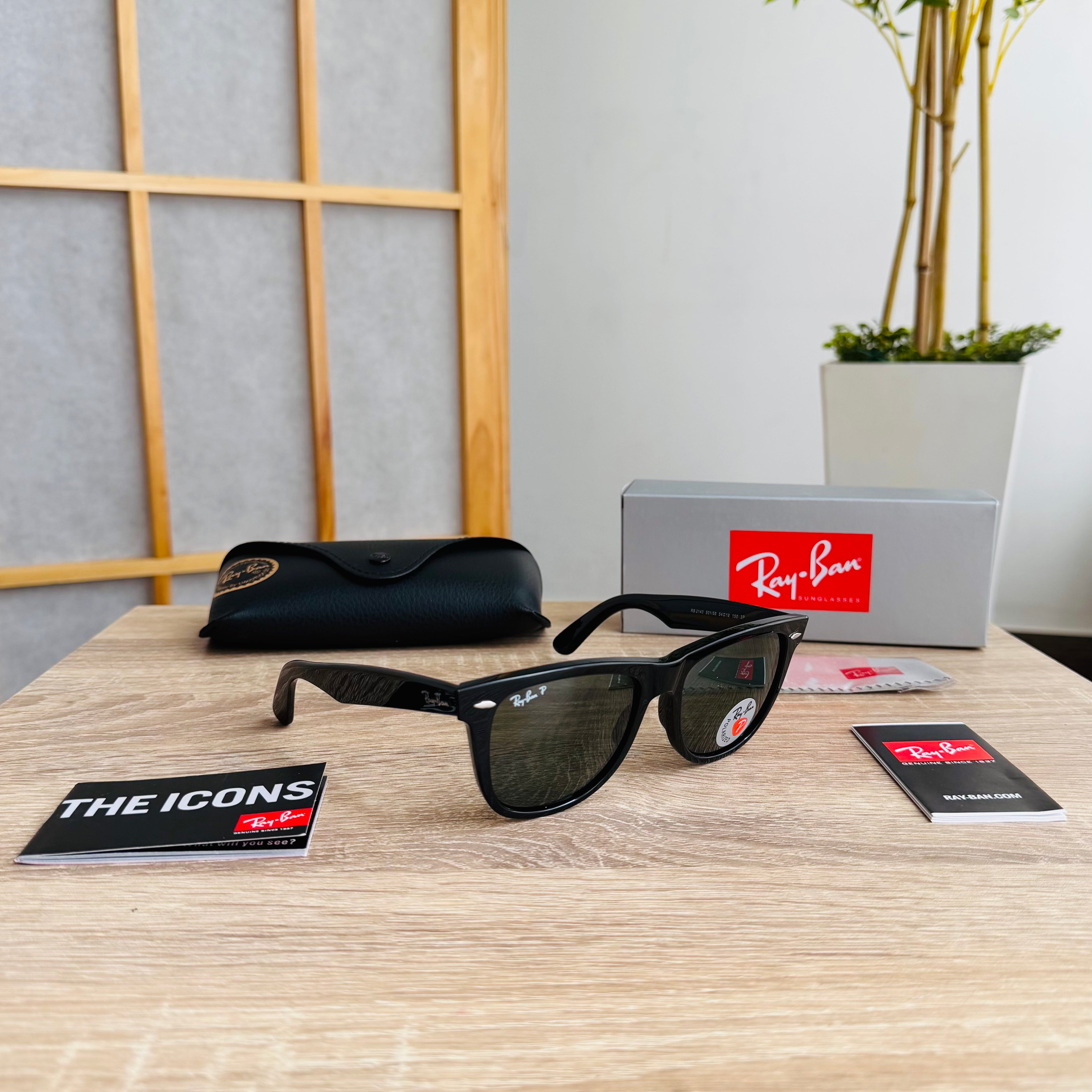 Ray-Ban® Wayfarer 54 mm