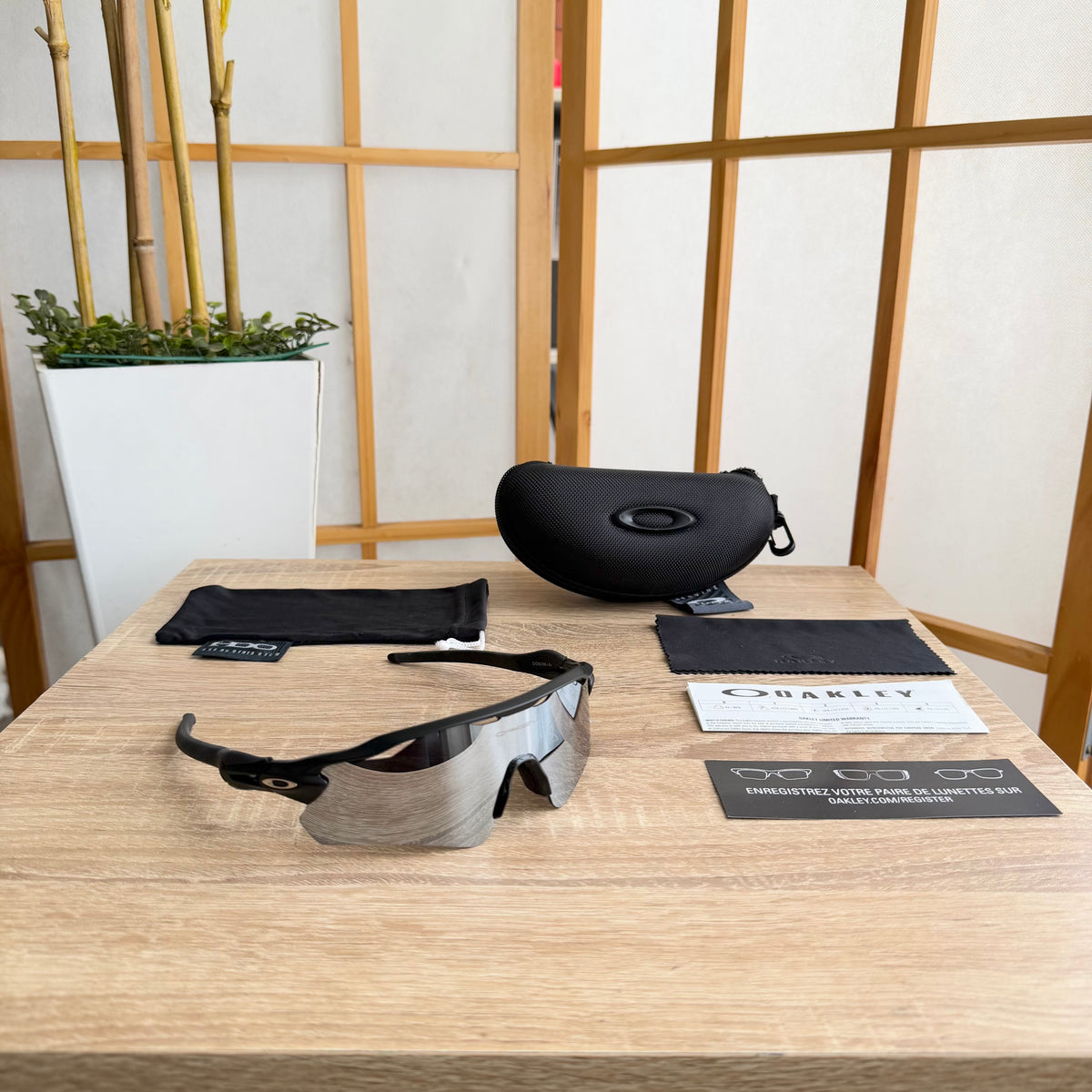 Oakley® Radar EV