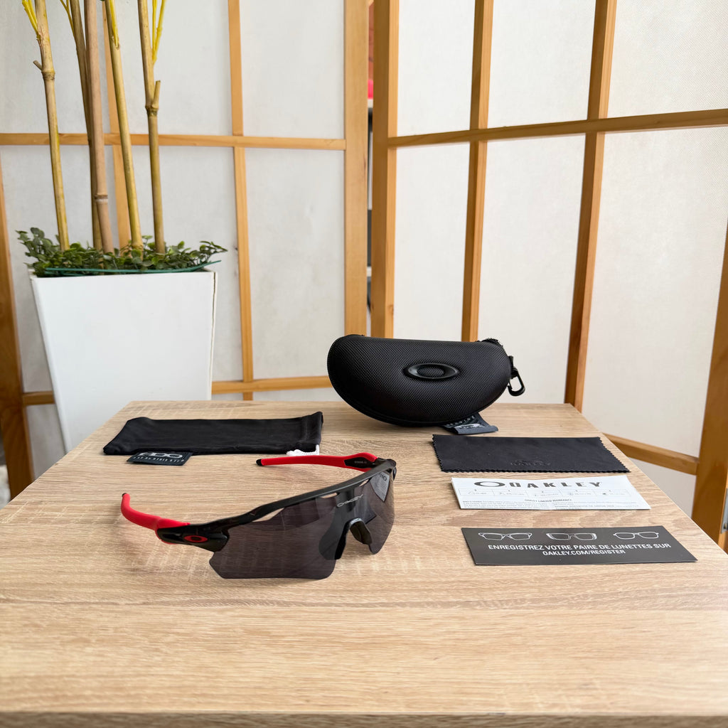 Oakley® Radar EV
