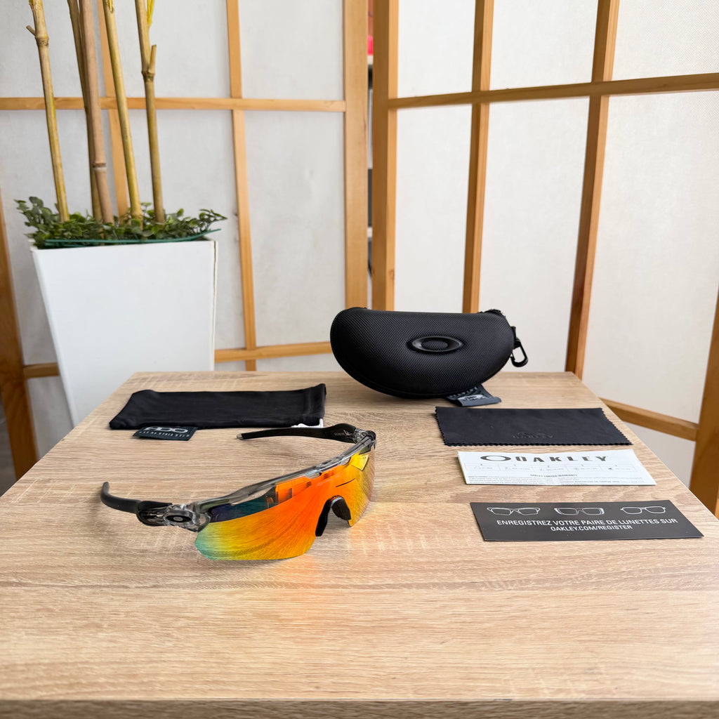 Oakley® Radar EV