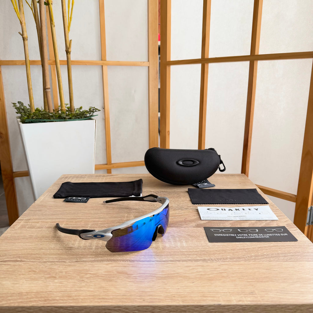 Oakley® Radar EV