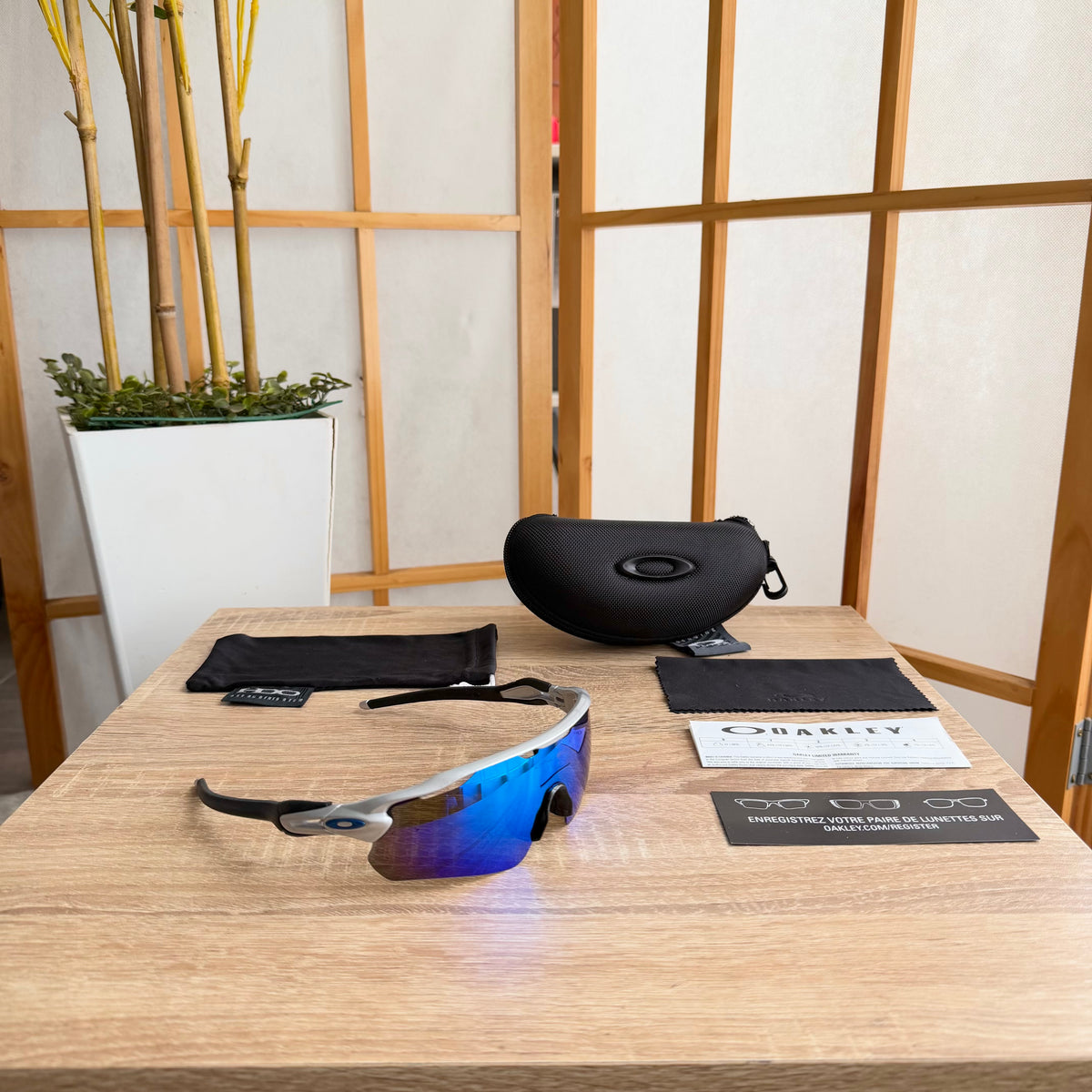Oakley® Radar EV
