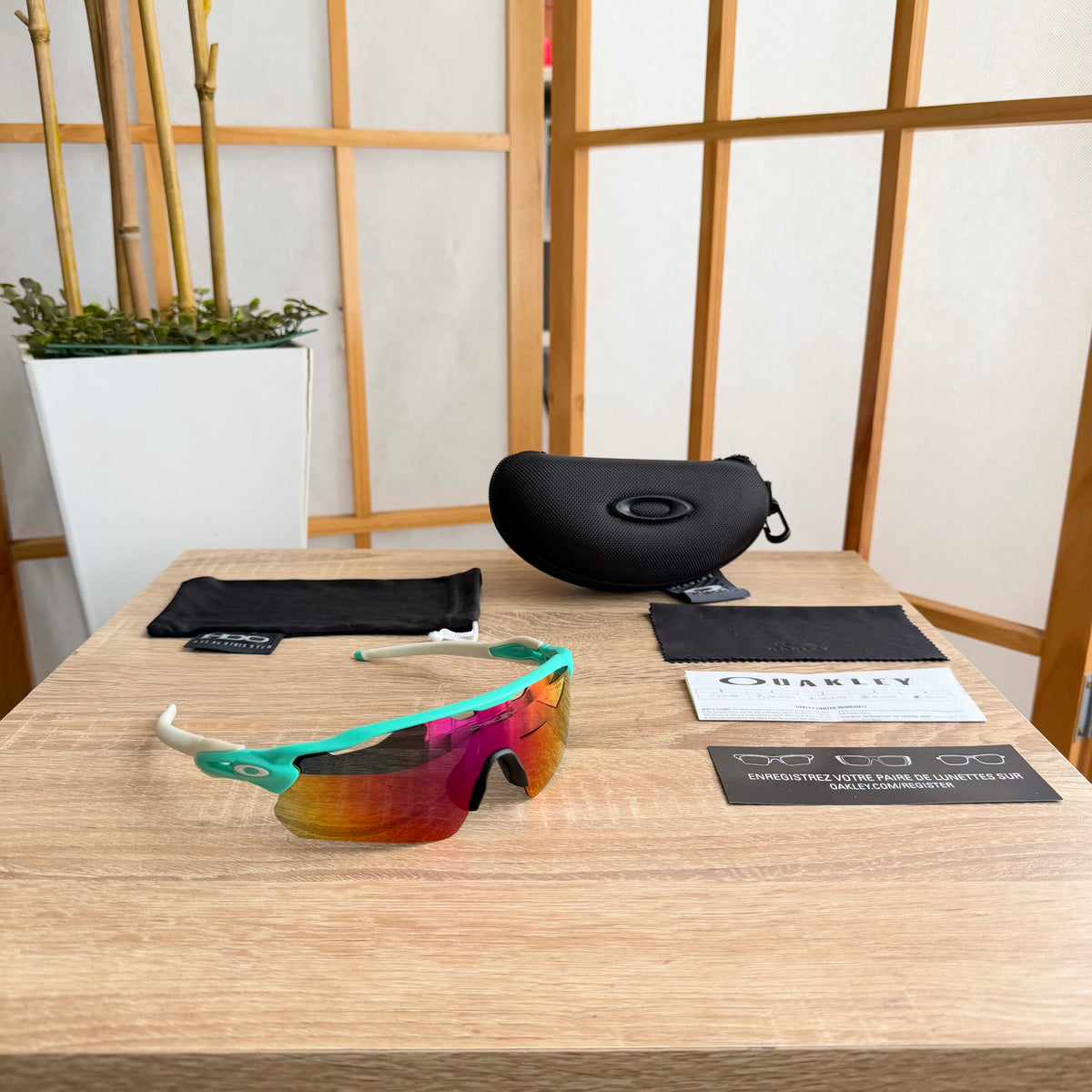 Oakley® Radar EV