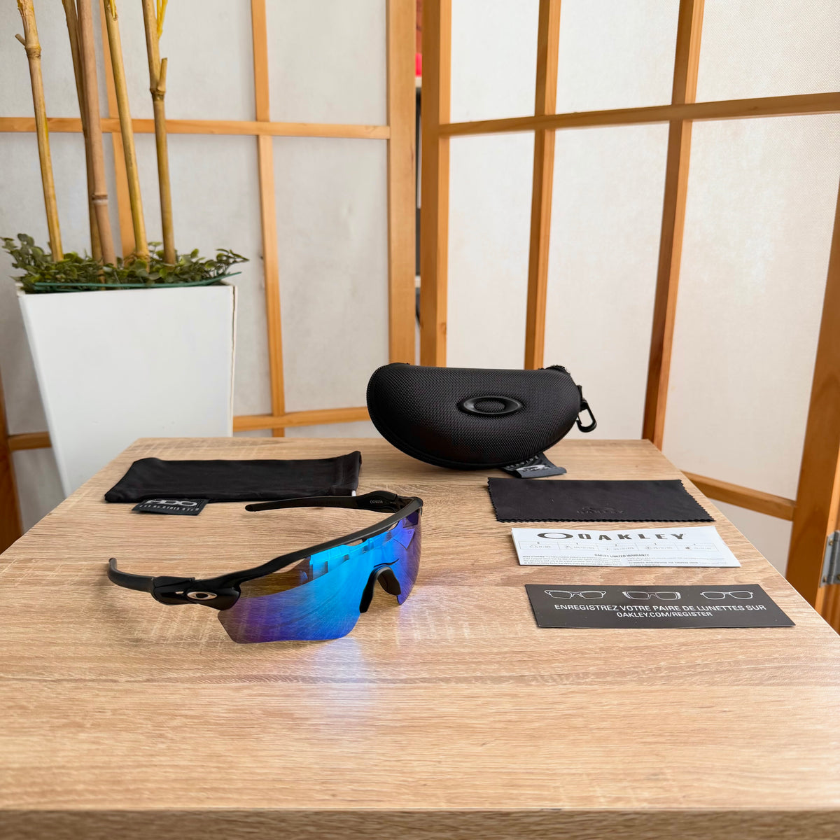Oakley® Radar EV