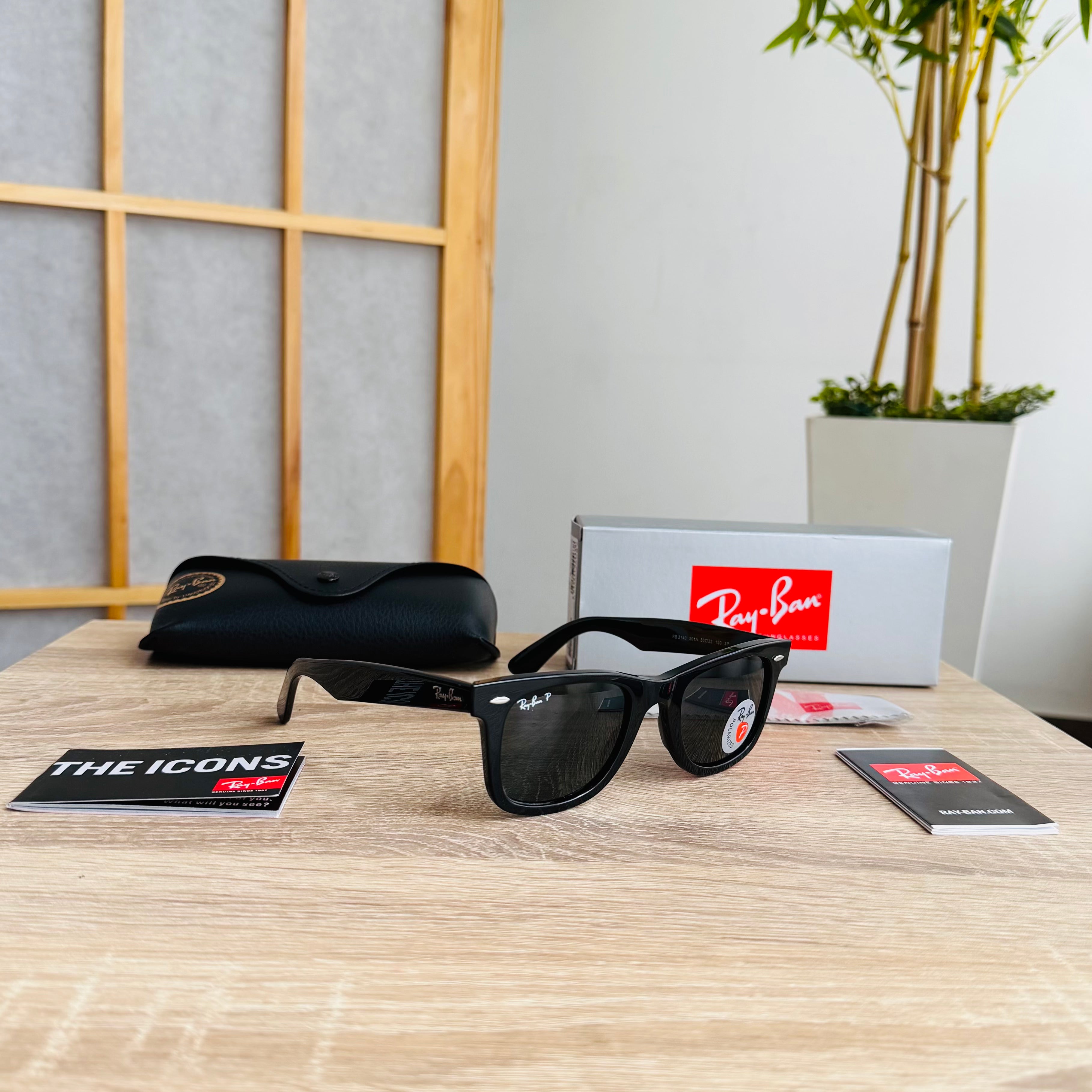 Ray-Ban® Wayfarer 50 mm