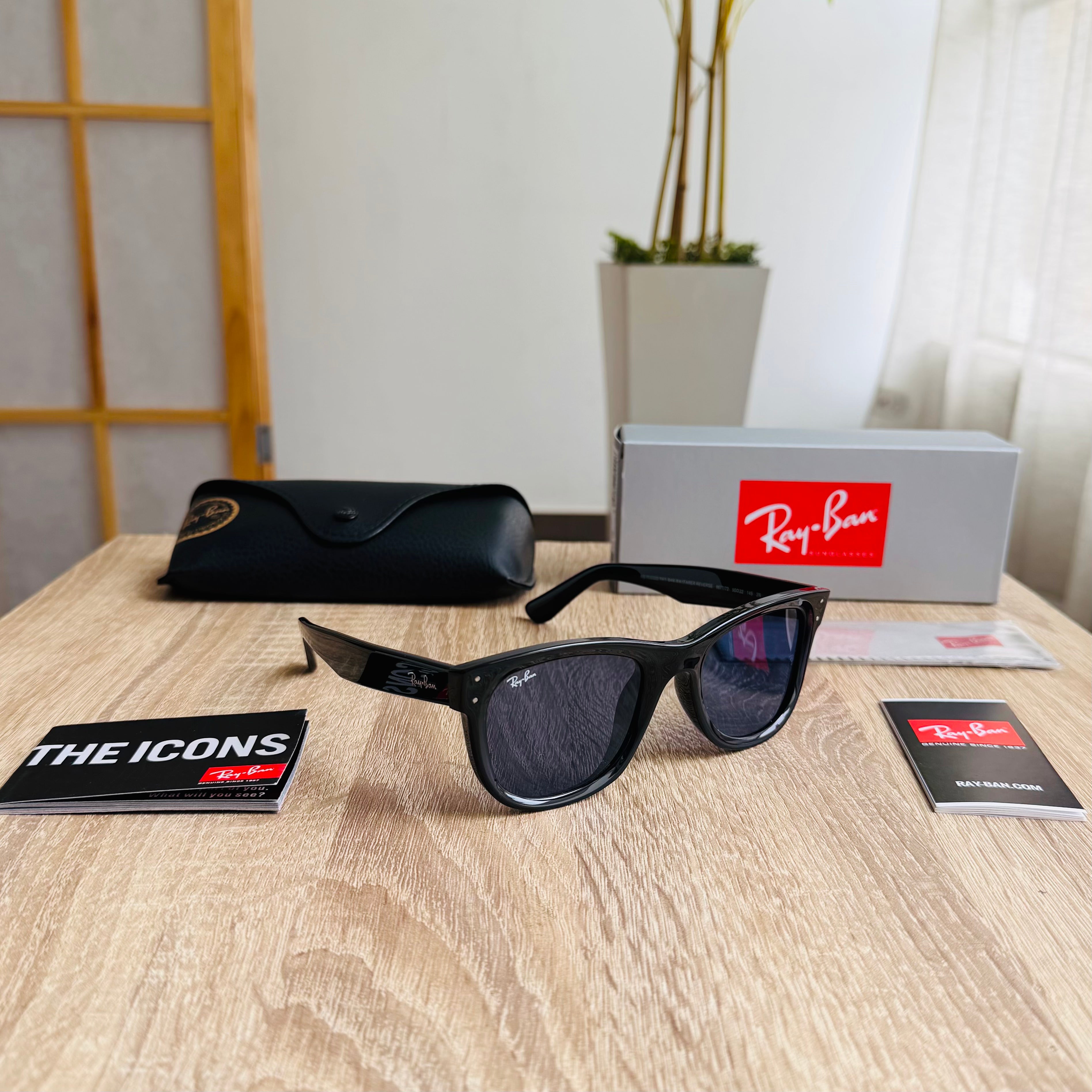 Ray-Ban® Wayfarer Reverse