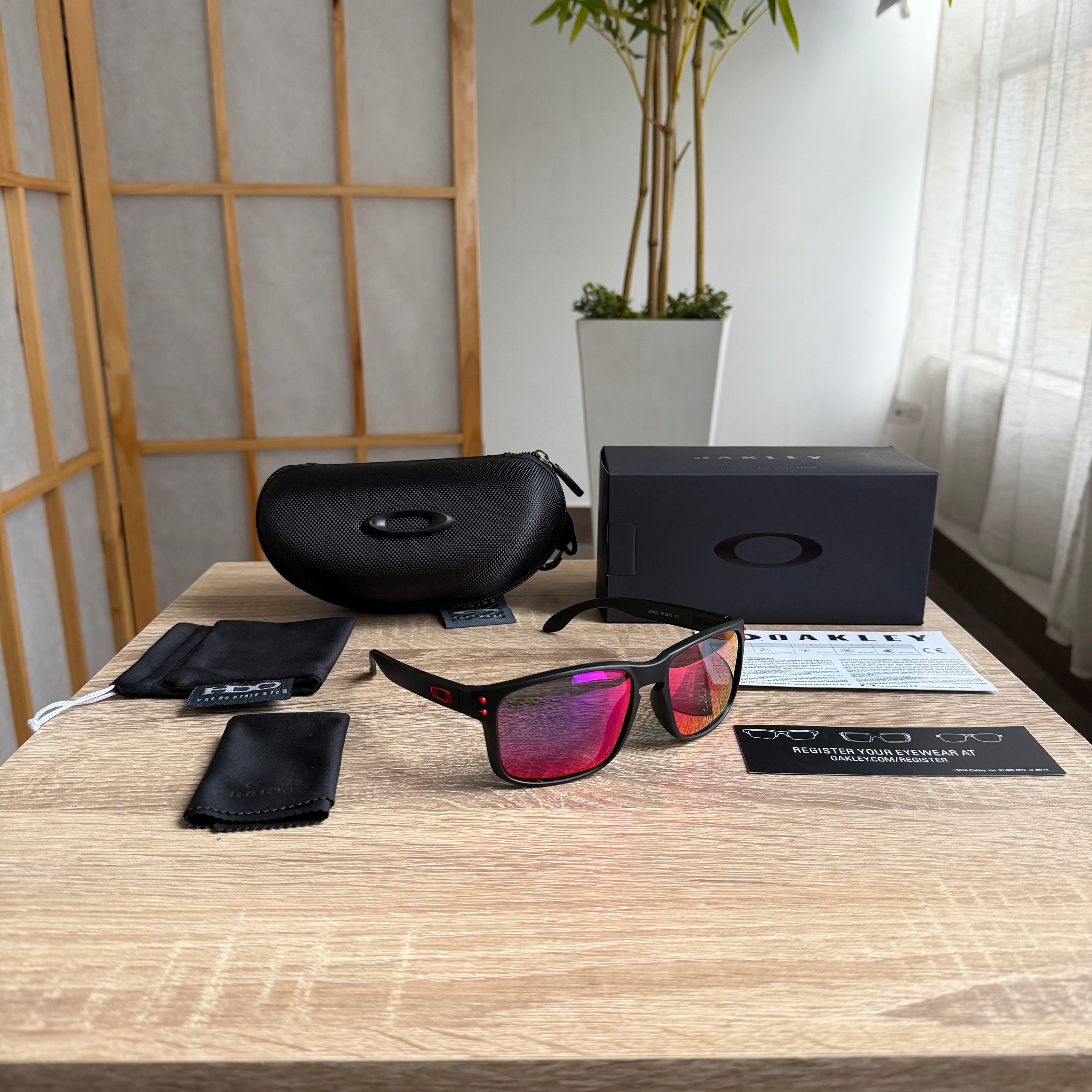 Oakley® Holbrook Classic