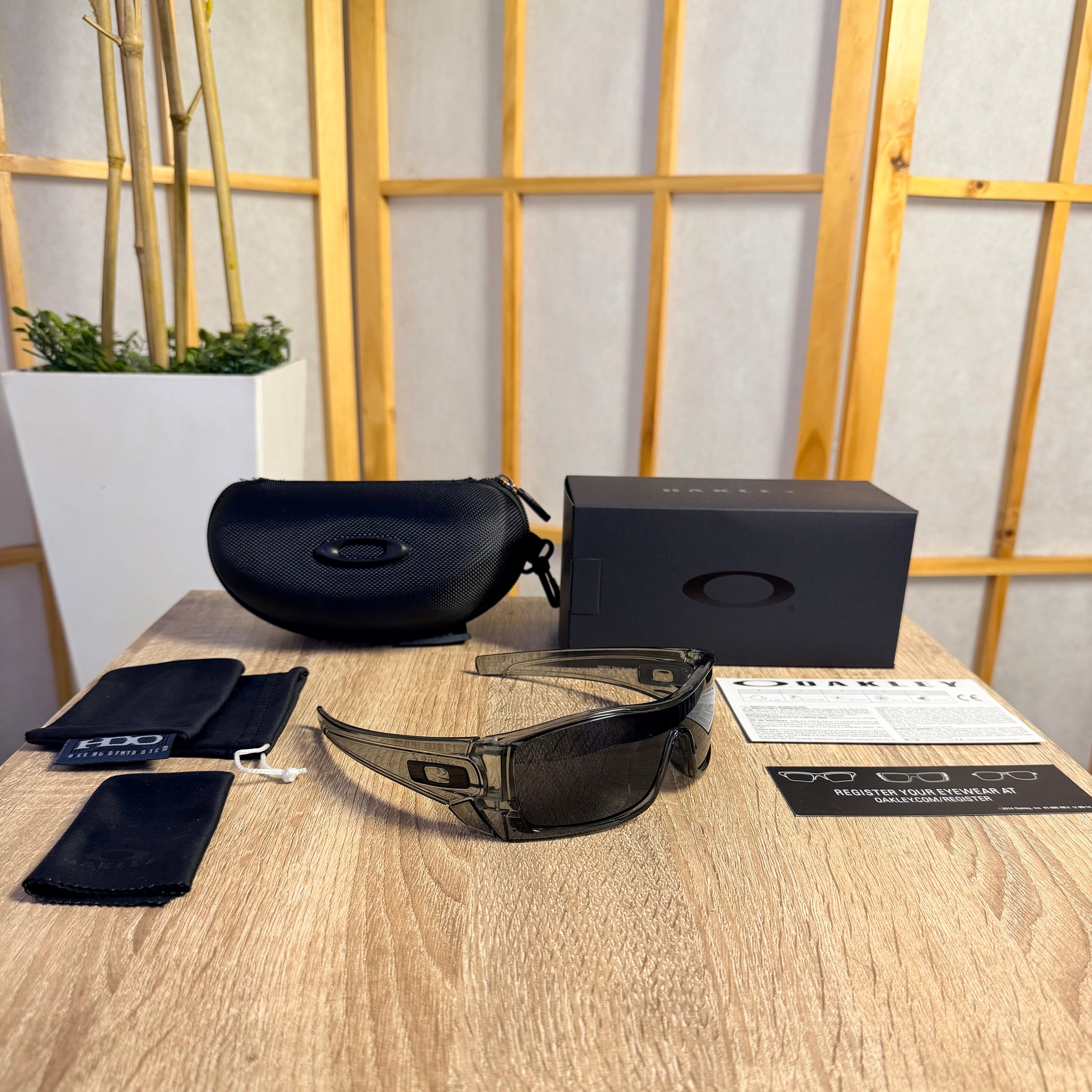 Oakley® Batwolf