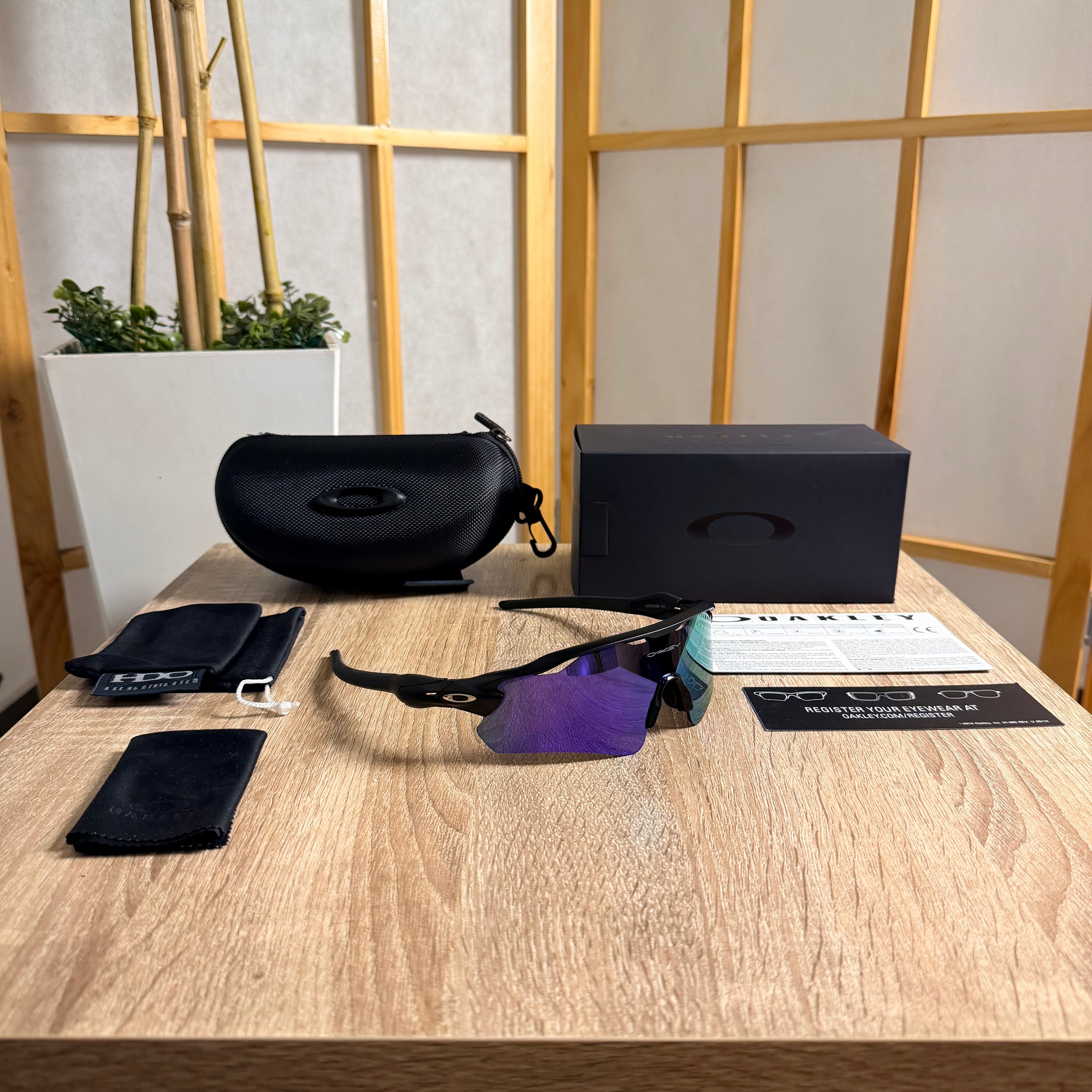 Oakley® Radar EV