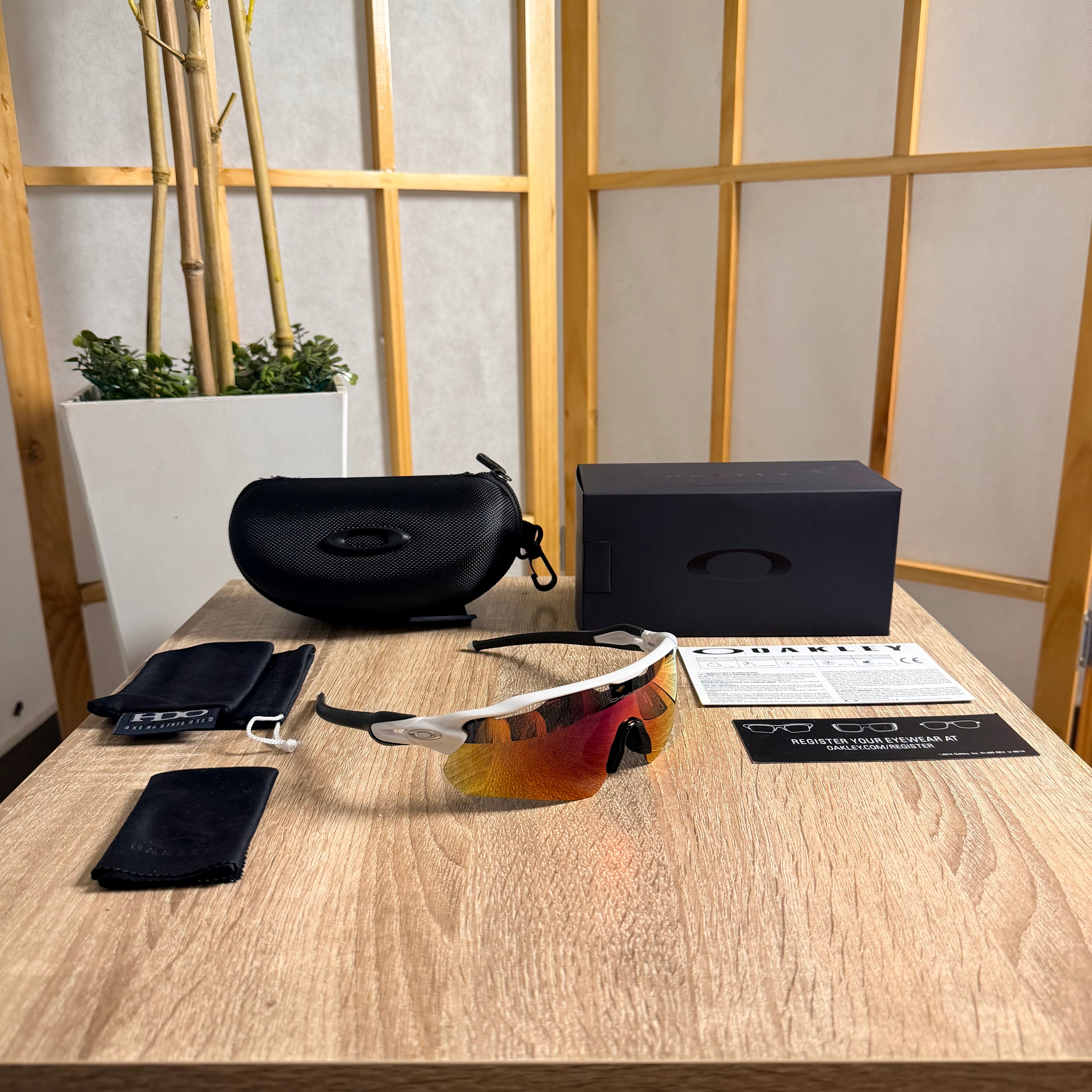 Oakley® Radar EV