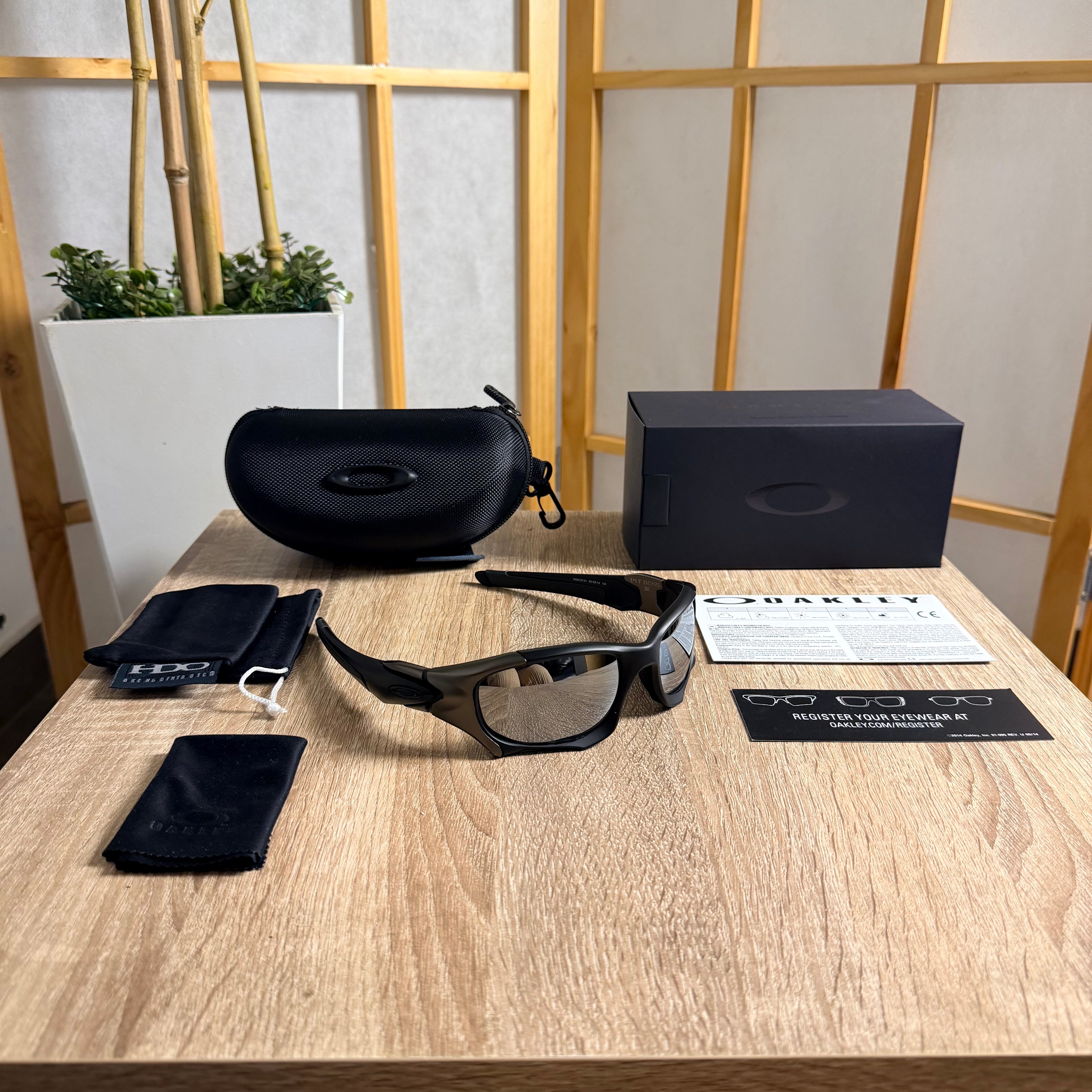 Oakley® Pitboss II
