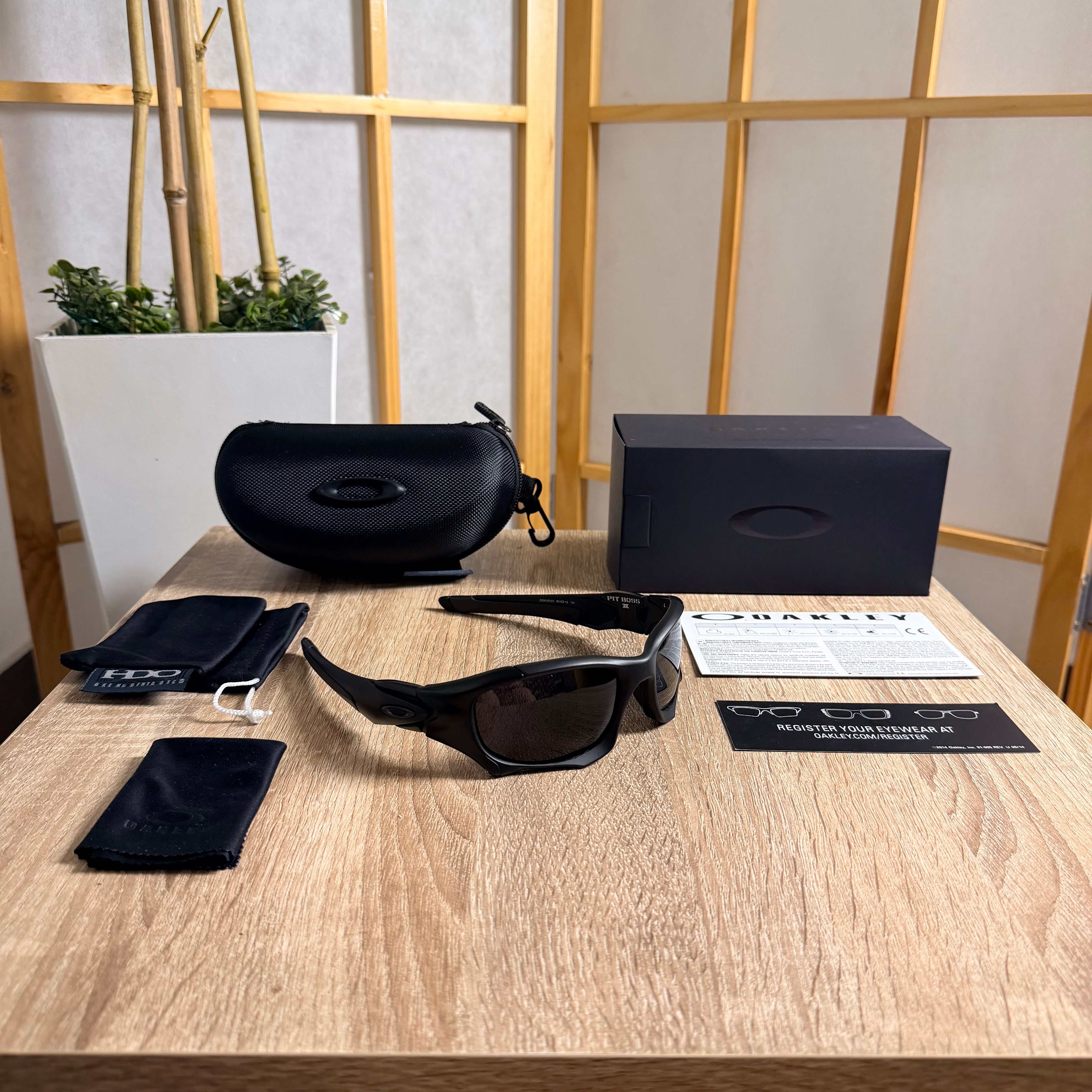 Oakley® Pitboss II