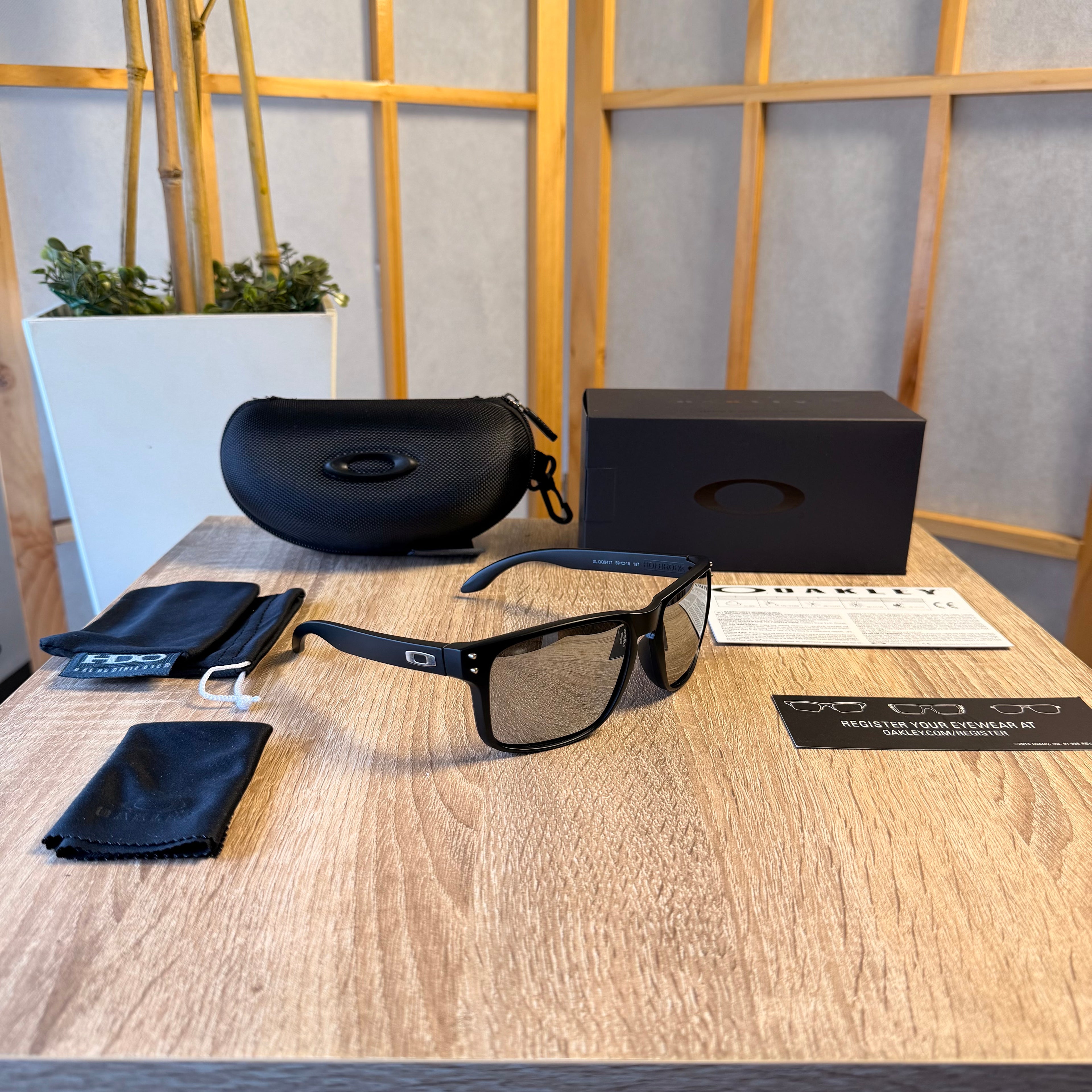 Oakley® Holbrook XL