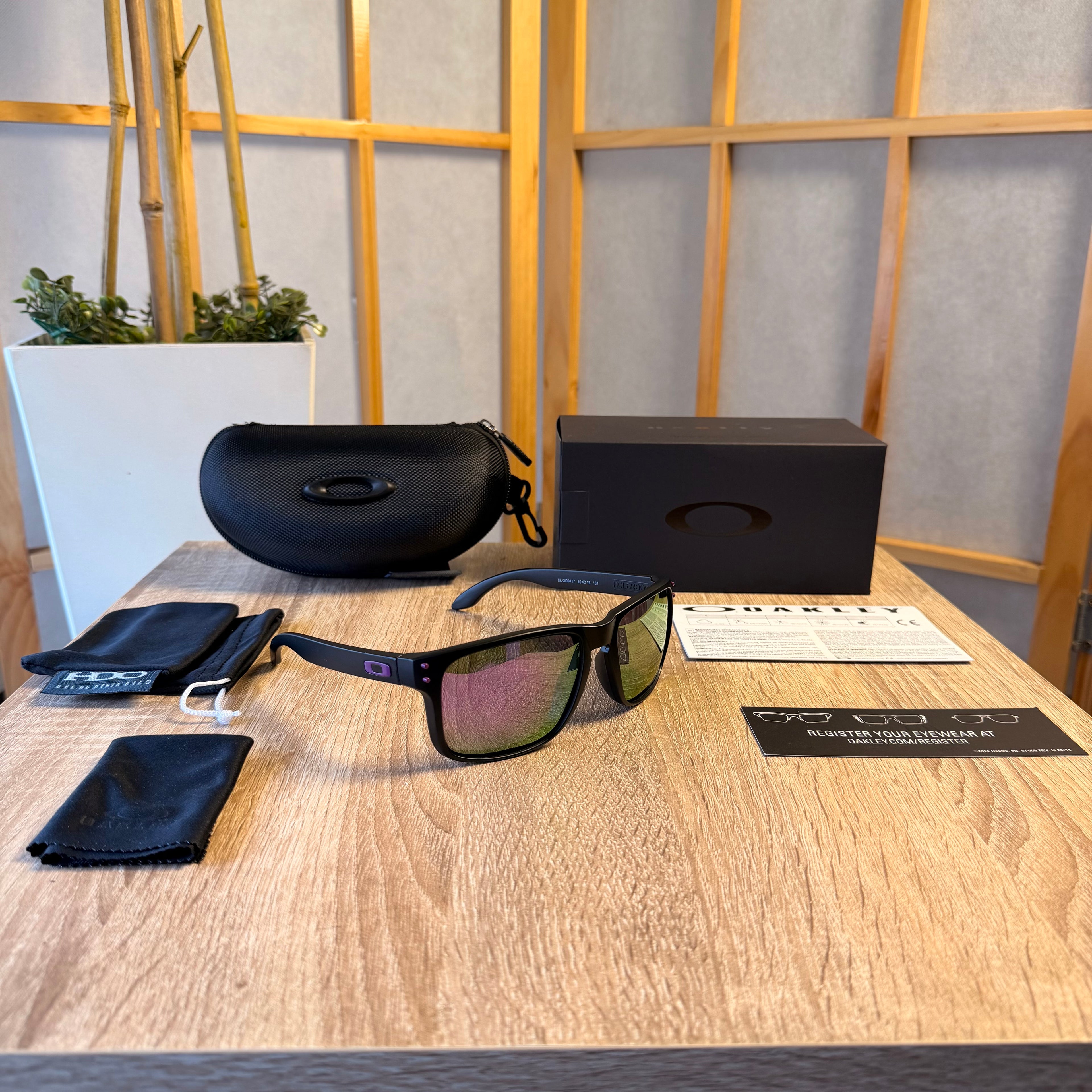 Oakley® Holbrook XL