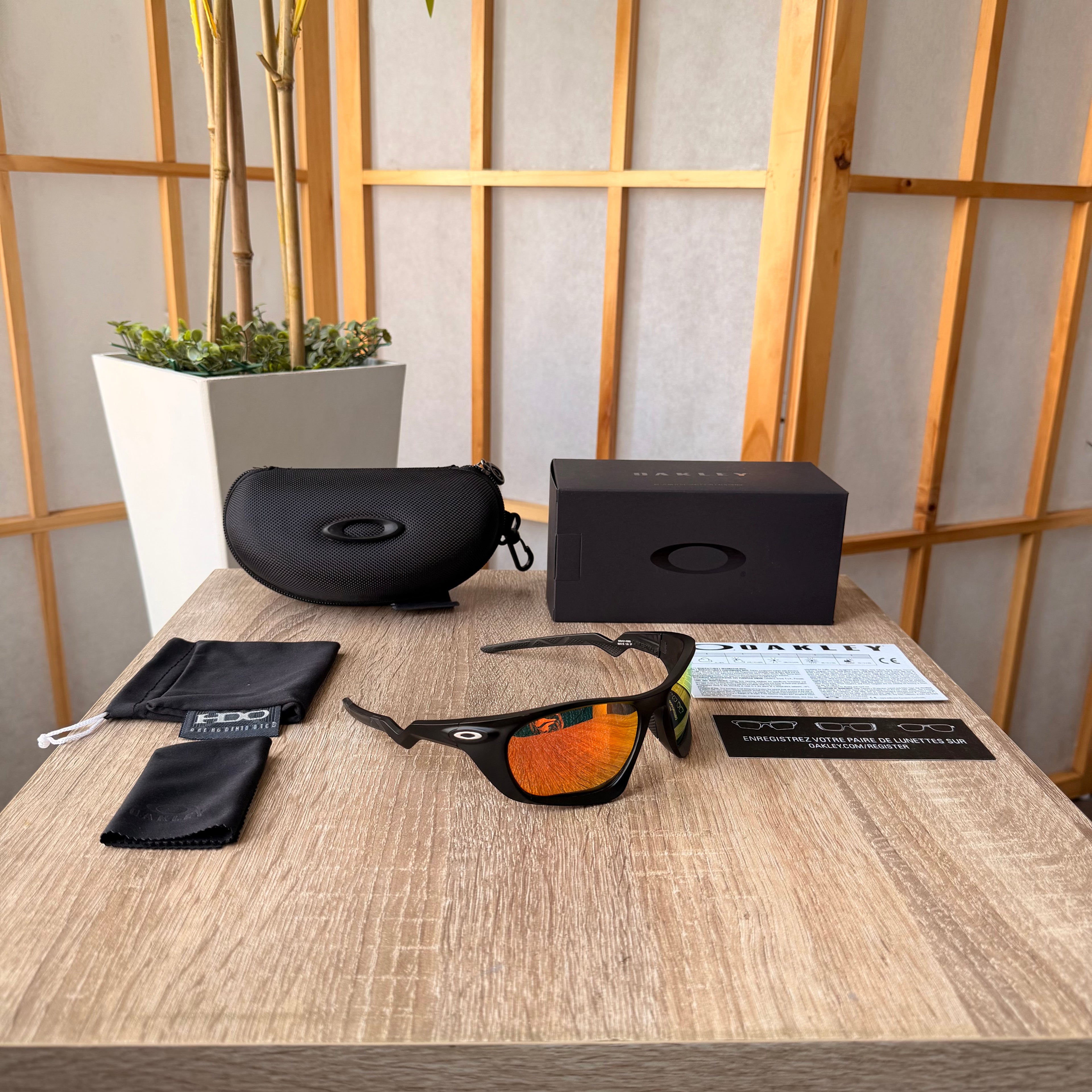 Oakley® Lateralis