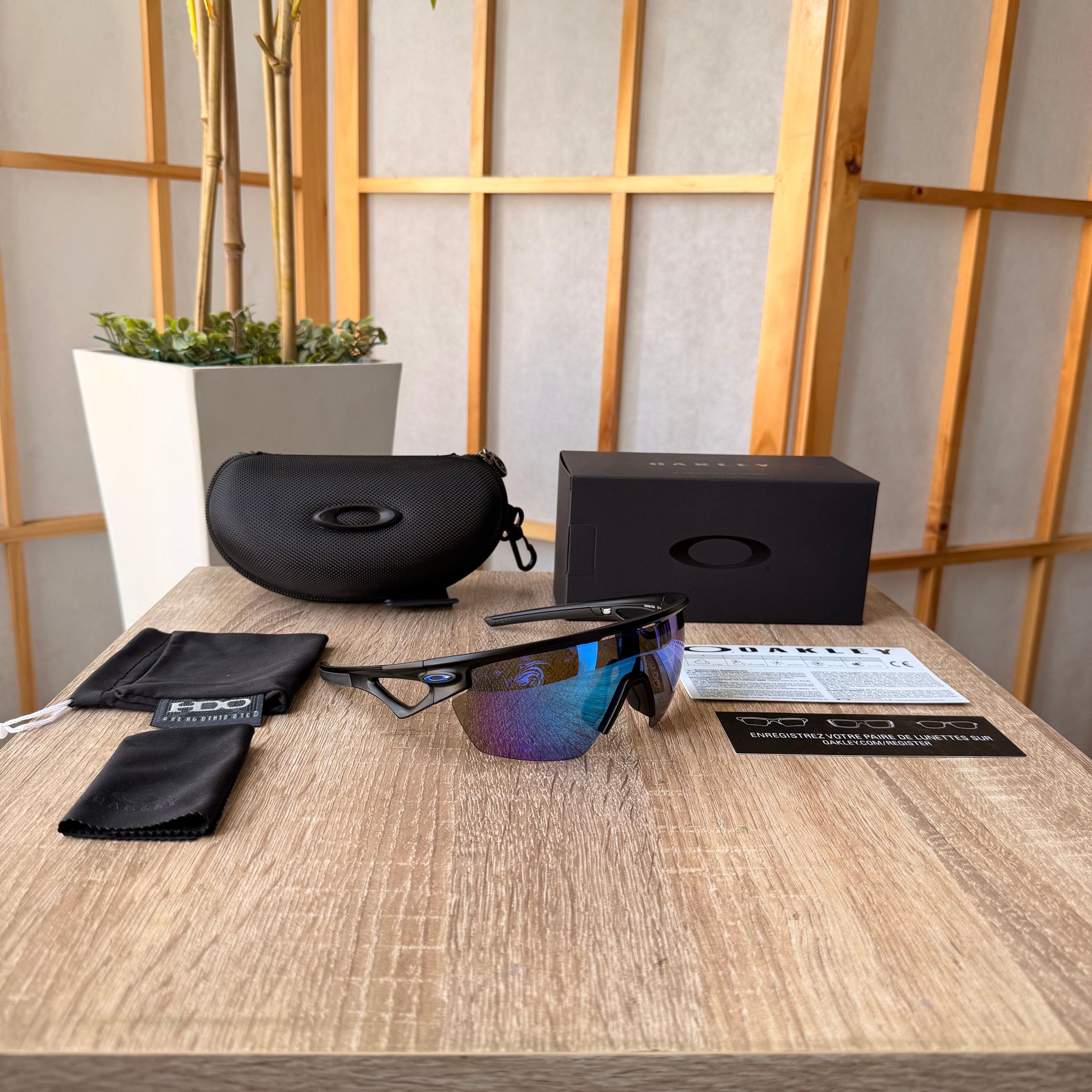 Oakley® Sphaera