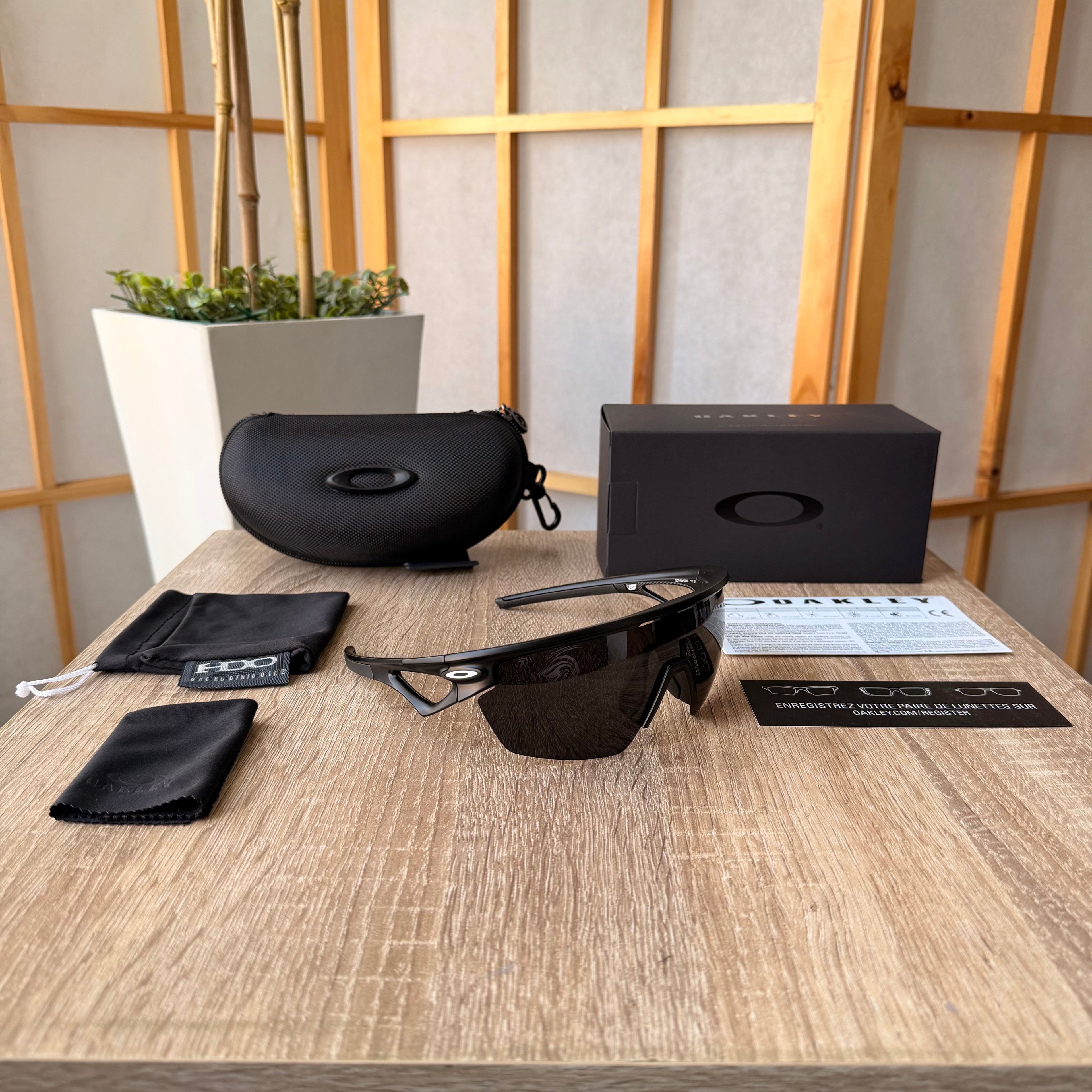 Oakley® Sphaera