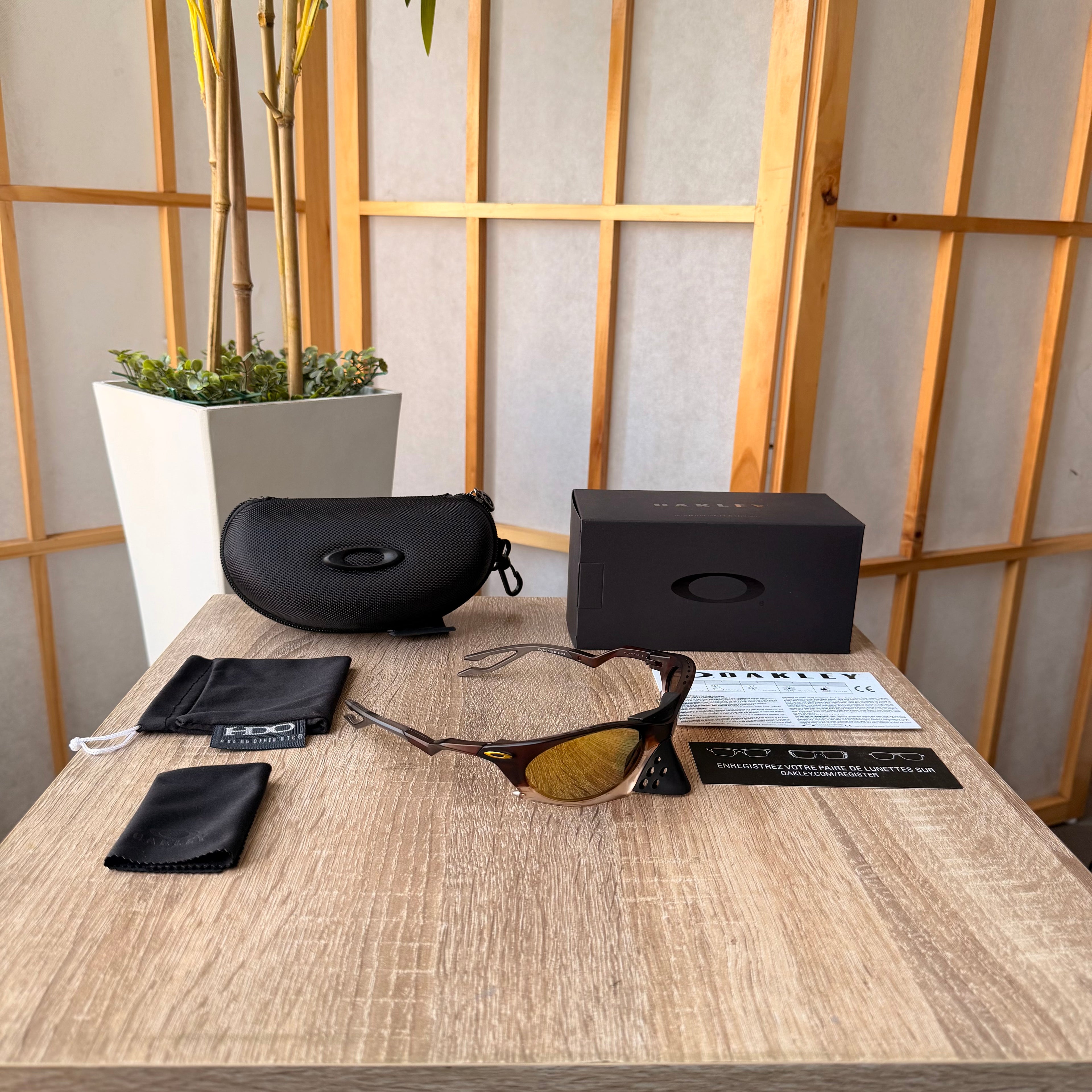 Oakley® Plantaris