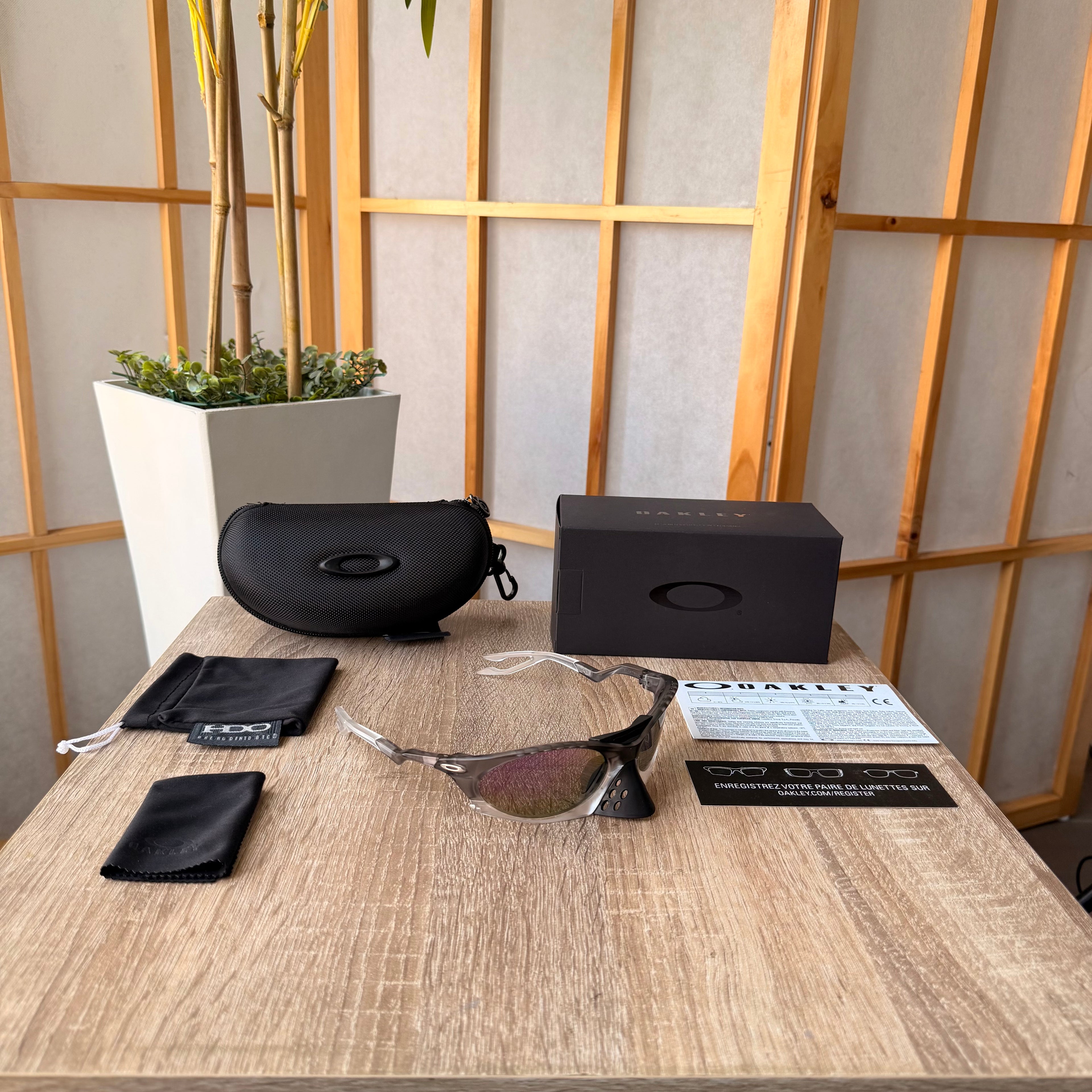 Oakley® Plantaris