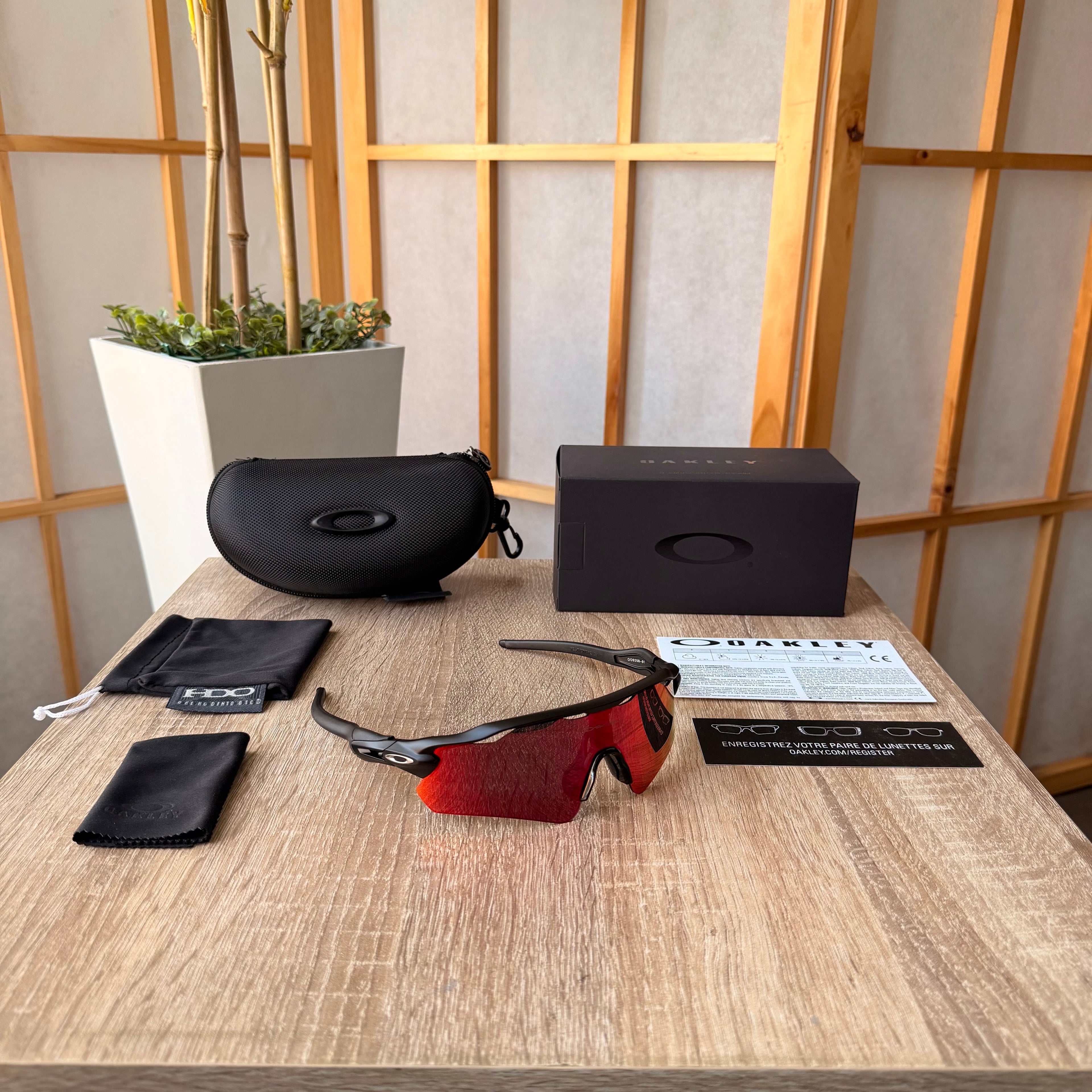 Oakley® Radar EV